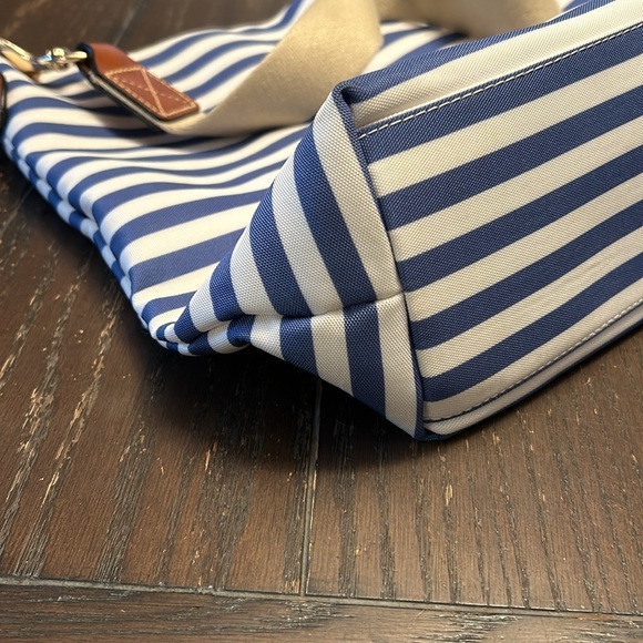 Dooney & Bourke Blue and white striped shoulder bag. - Picture 6 of 12